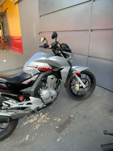 Vendo Troco twister 250