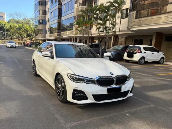 BMW 320I A 2.0 TB M Sport Activeflex 16V 4P 2022