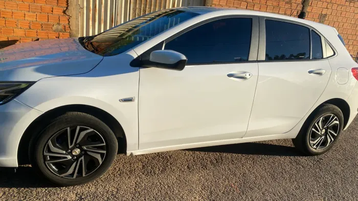 Chevrolet Onix Hatch LT 1.0 12V Flex Mec. 4P 2024