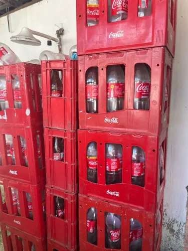 Vendo grandes de coca cola retornável