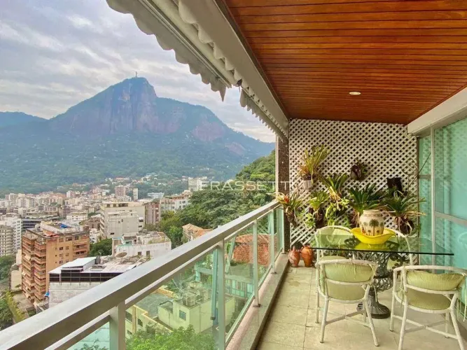 Apartamento na Lagoa