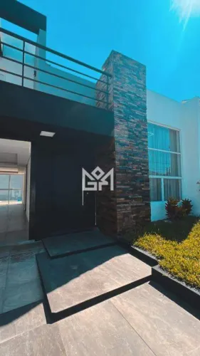 Casa para Alugar em Cachoeirinha 3 Quartos, 1 Suíte, Piscina e Quintal