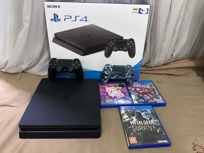 PlayStation 4 Slim