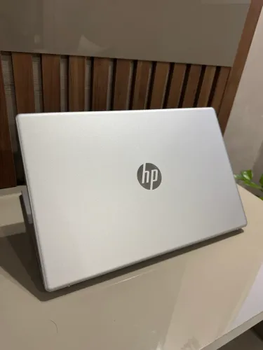 Notebook HP Core i3 13º com garantia - Em até 18x