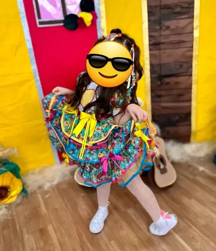 Vestido festa junina infantil (veste 6 a 10 anos)