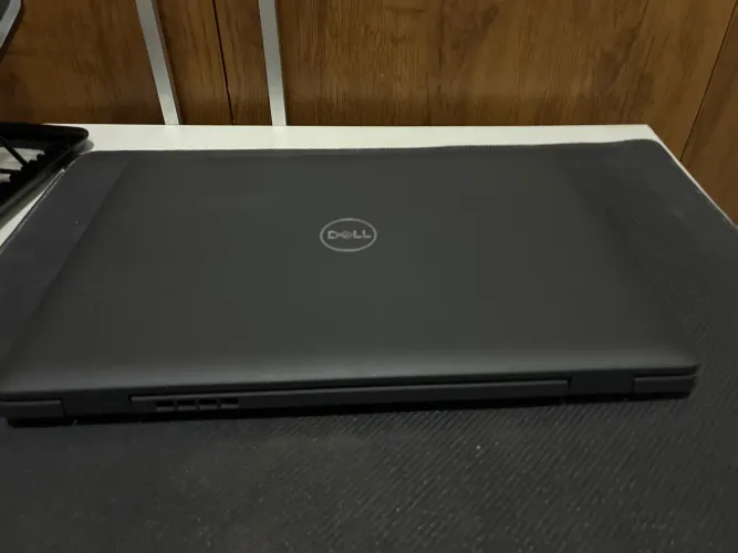 Vende-se Notebook DELL Latitude 3420 I7 16gb ram e 256gb de memória