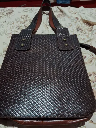 Bolsa de couro ótimo estado não envio 