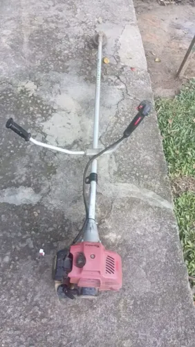 Rocadeira de corta grama