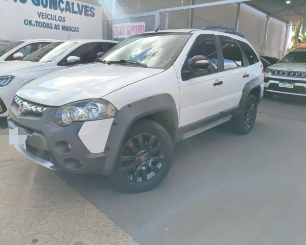 Fiat Palio Weekend Adv. Locker Ext. 1.8 Flex 2015