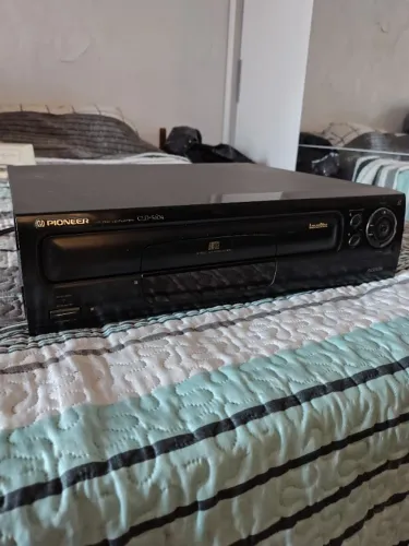 LaserDisc Pioneer CLD S104