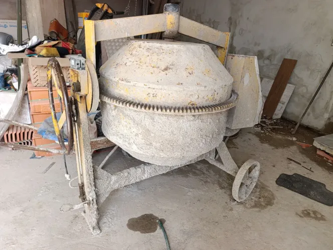 Betoneira 400L