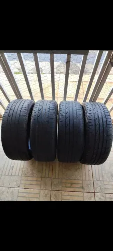 Jogo de Pneus Bridgestone 205/55/16 650,00 reais