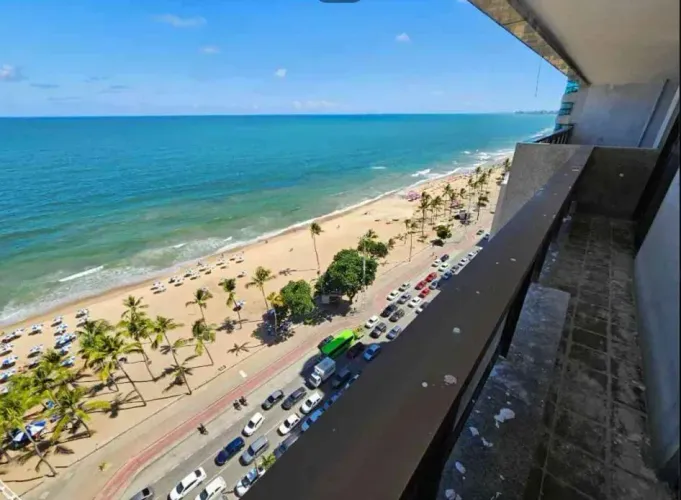 Cobertura Triplex de Alto Luxo na Av. Boa Viagem | 950m², 5 Suítes (Master com 2 Banheiros