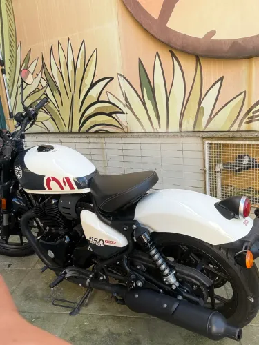 Nova !!! Royal Enfield Shotgun 650