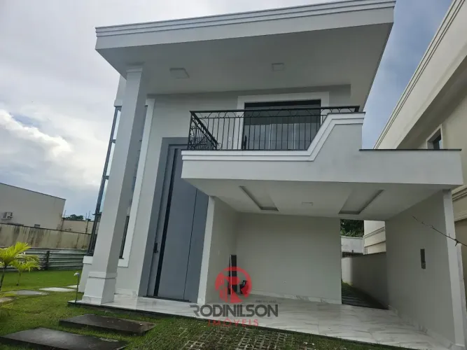 Cond. Jardins do Lago, bela casa, 3 suítes máster, área com churrasqueira, 250m2, Coqueiro