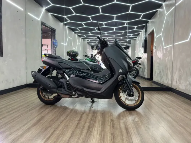 YAMAHA NMAX 160