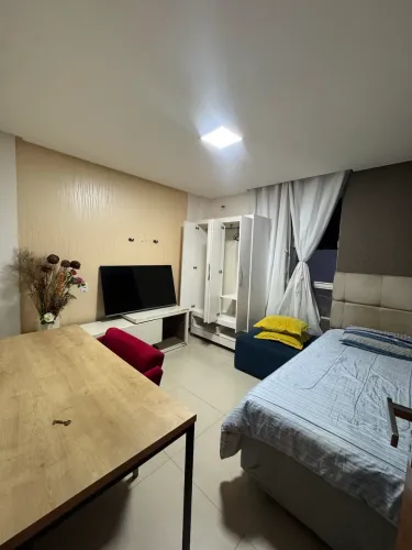 Aluguel de quarto para H