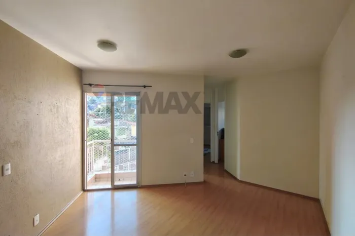 Apartamento com 2 dormitórios e 1 vaga na Vila Inglesa