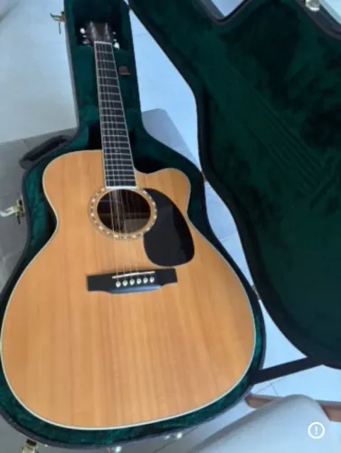 Violão Martin Jumbo 16RGTE made in USA