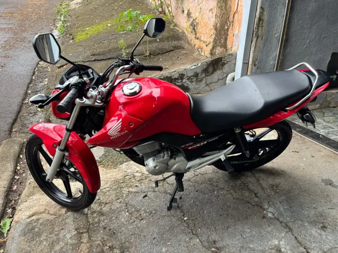 Honda CG150 FAN ESDI modelo 2014 