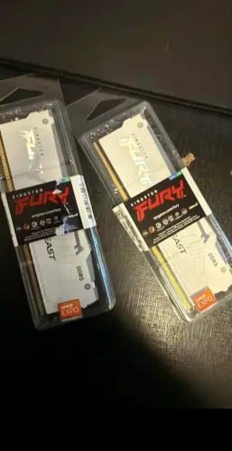 Memoria DDR5 32gb (cada pente) total 64gb