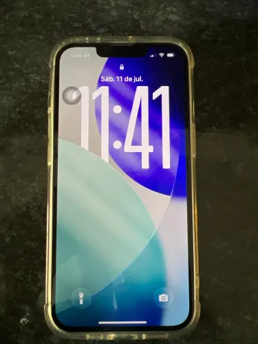iPhone 13 vendo ou troco