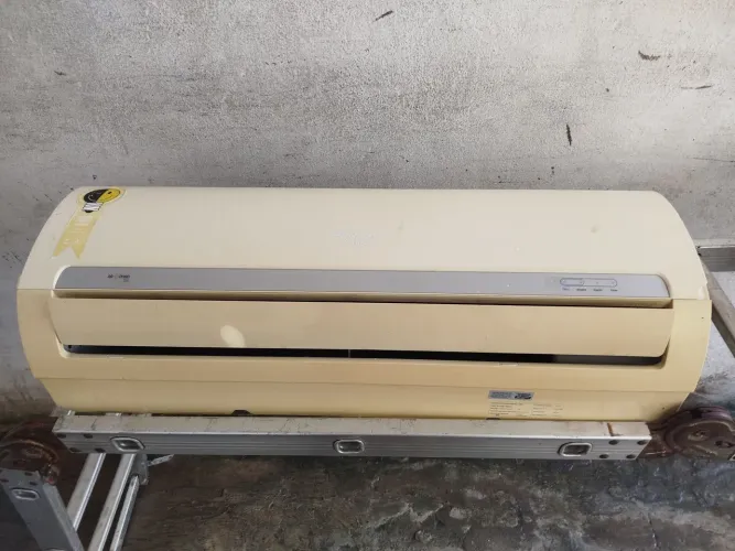 Evaporadora 12 BTUs