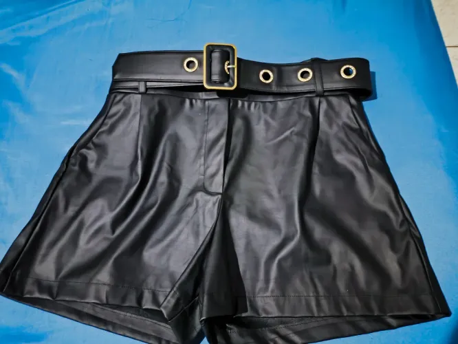 Shorts Corino Novo