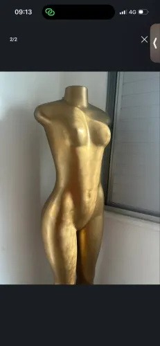 Manequim feminino