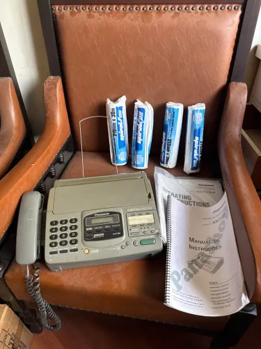 Aparelho fax Panasonic com manual e 4 bobinas