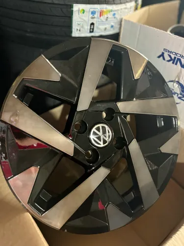 Rodas de liga leve Volkswagen r15 novas
