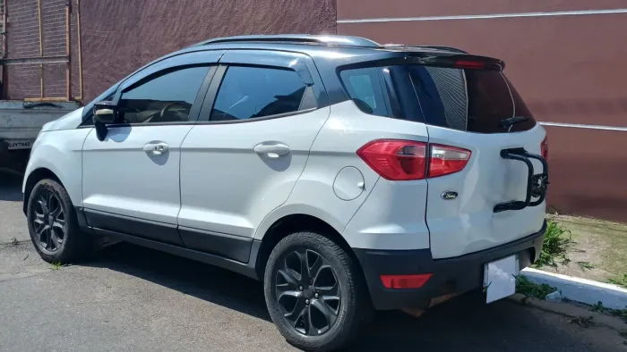Ford Ecosport Titanium 2.0 16V Flex 5P Aut. 2015