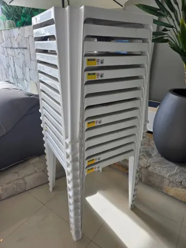 Mesa de Plástico Tramontina