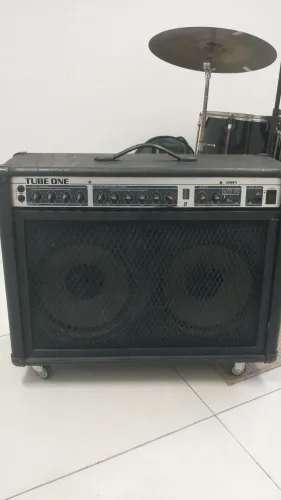Amplificador Staner Tube One