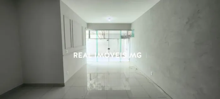 Apartamento com area privativa para alugar no Luxemburgo