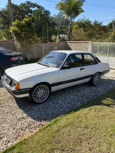 Chevrolet Chevette L / SL / Sl/e / DL / SE 1.6 1987
