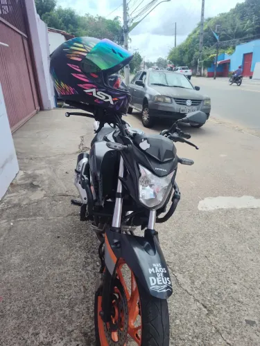 Moto twister 250 