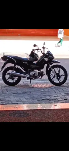 Vendo moto único dono