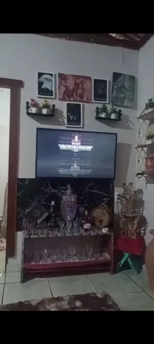 Minha televisão deu defeito tô querendo vender as peças dela ,ela 43polegada