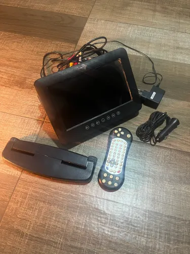 Tela LCD com leitor DVD