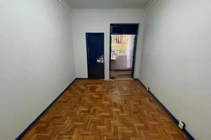 Apartamento : / Residencial / Glória