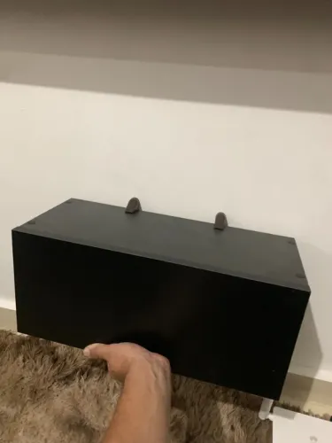 Nicho, prateleira, suporte para roateador e outros
