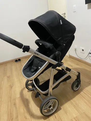 Carrinho Infanti pra sair hoje R$350