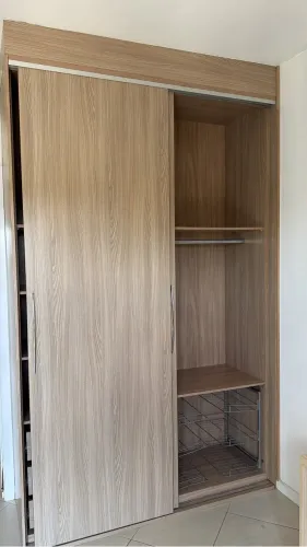 Guarda roupa 2 portas 