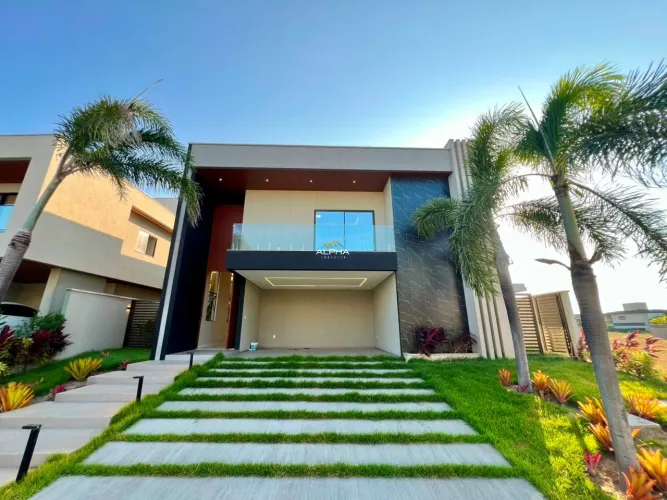 Casa Duplex de Alto Padrão a venda | Próxima à Portaria e ao Clube | 5 Suítes