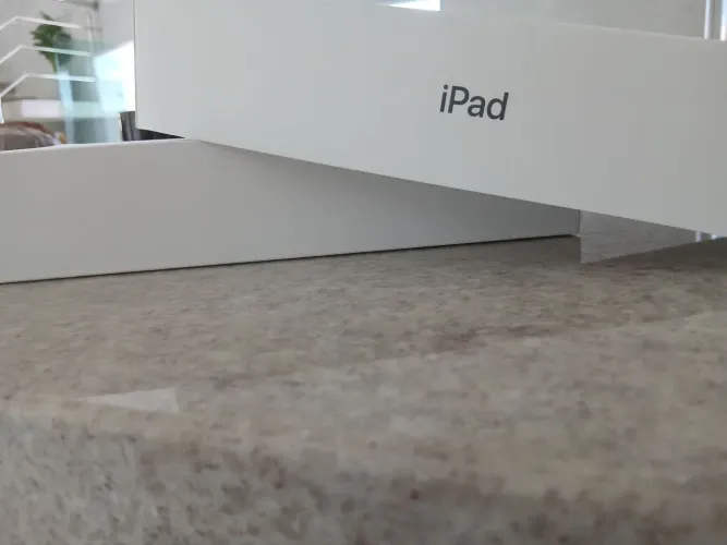 iPad 9ª Geração - 256GB | Wi-Fi + Cellular (SIM)