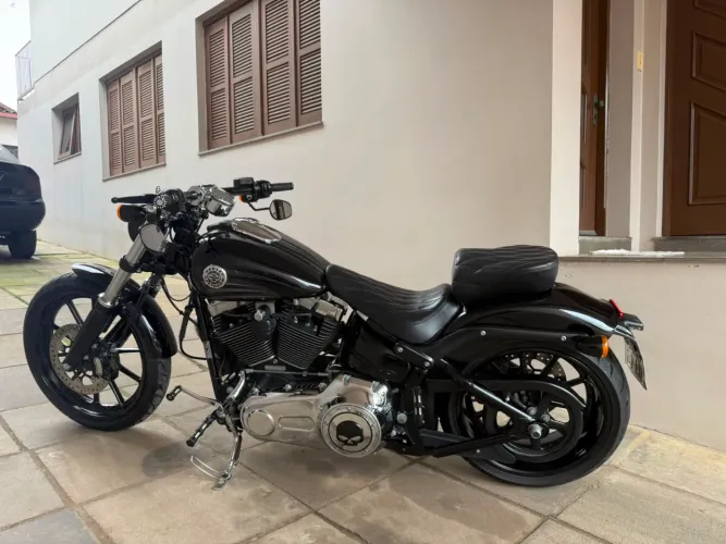 vendo moto Harley-Davidson FXSB
