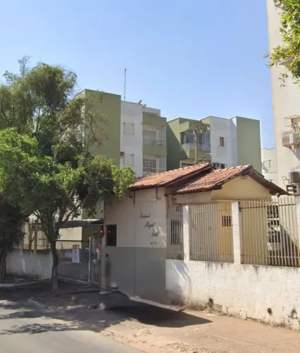 APARTAMENTO 2 QUARTOS, C/ ou S/ MOBÍLIA, REFORMADO, RES. MIGUEL SUTIL, 3 LANCE ESCADA, DES