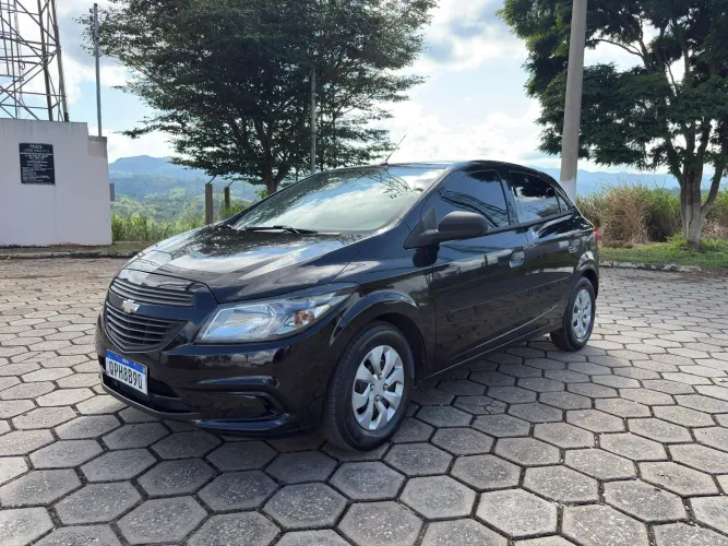 Chevrolet Onix JOY Hatch 1.0 8V Flex Mec. 4P 2019