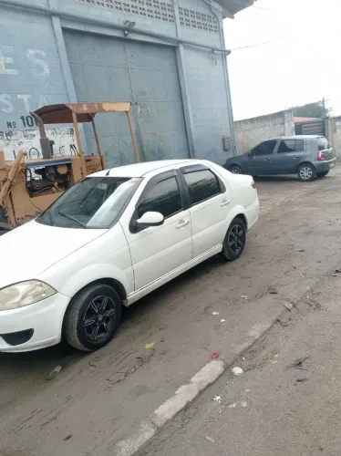 Fiat Siena EL 1.4 MPI Fire Flex 8V 4P 2013